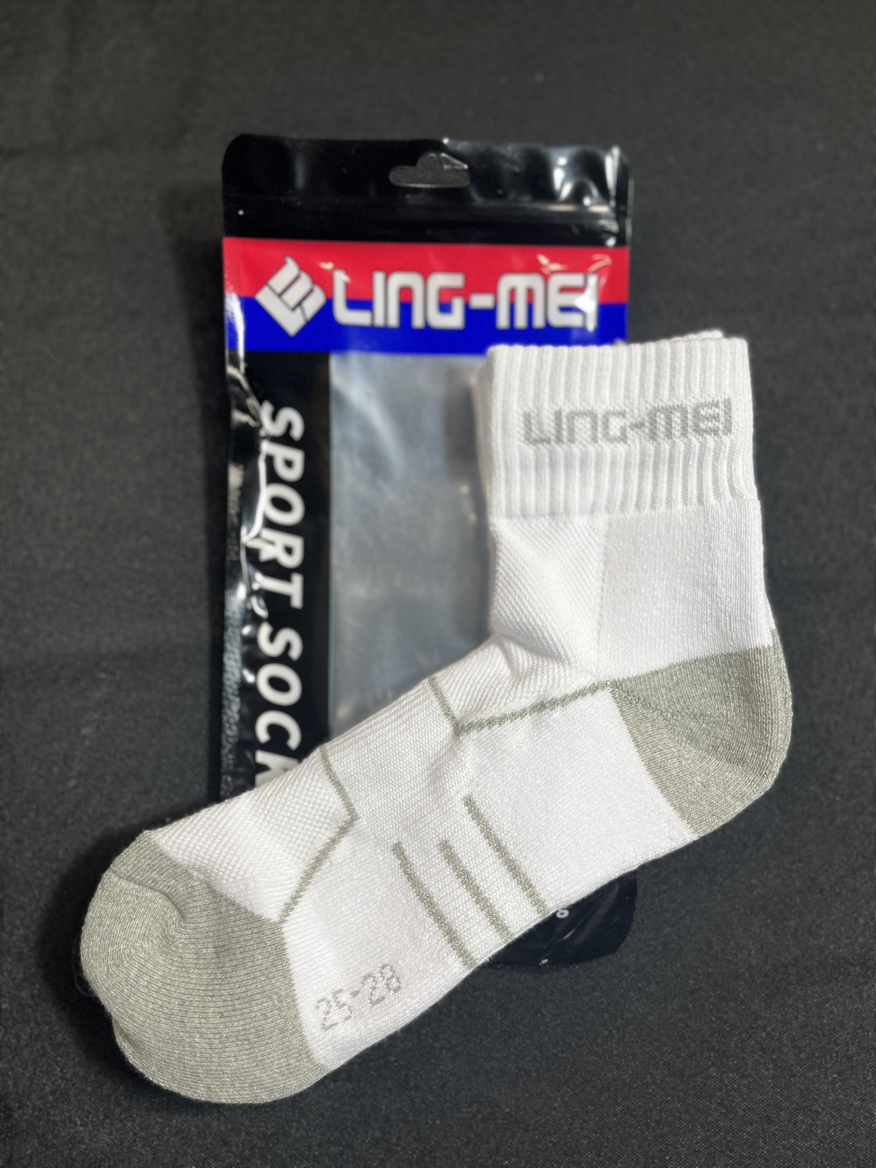 Ling-Mei Unisex Sports Socks AS-502