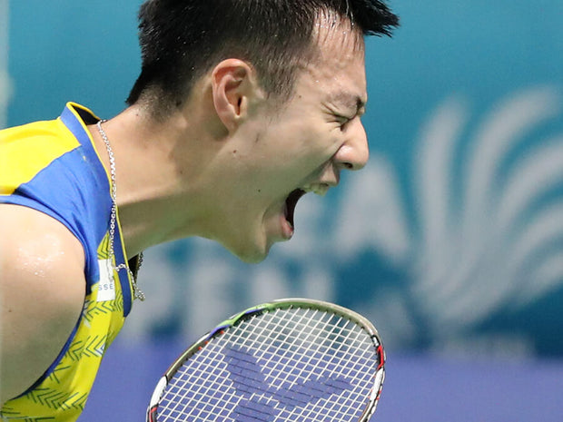 VICTOR HYPERNANO X 900X BADMINTON RACKET